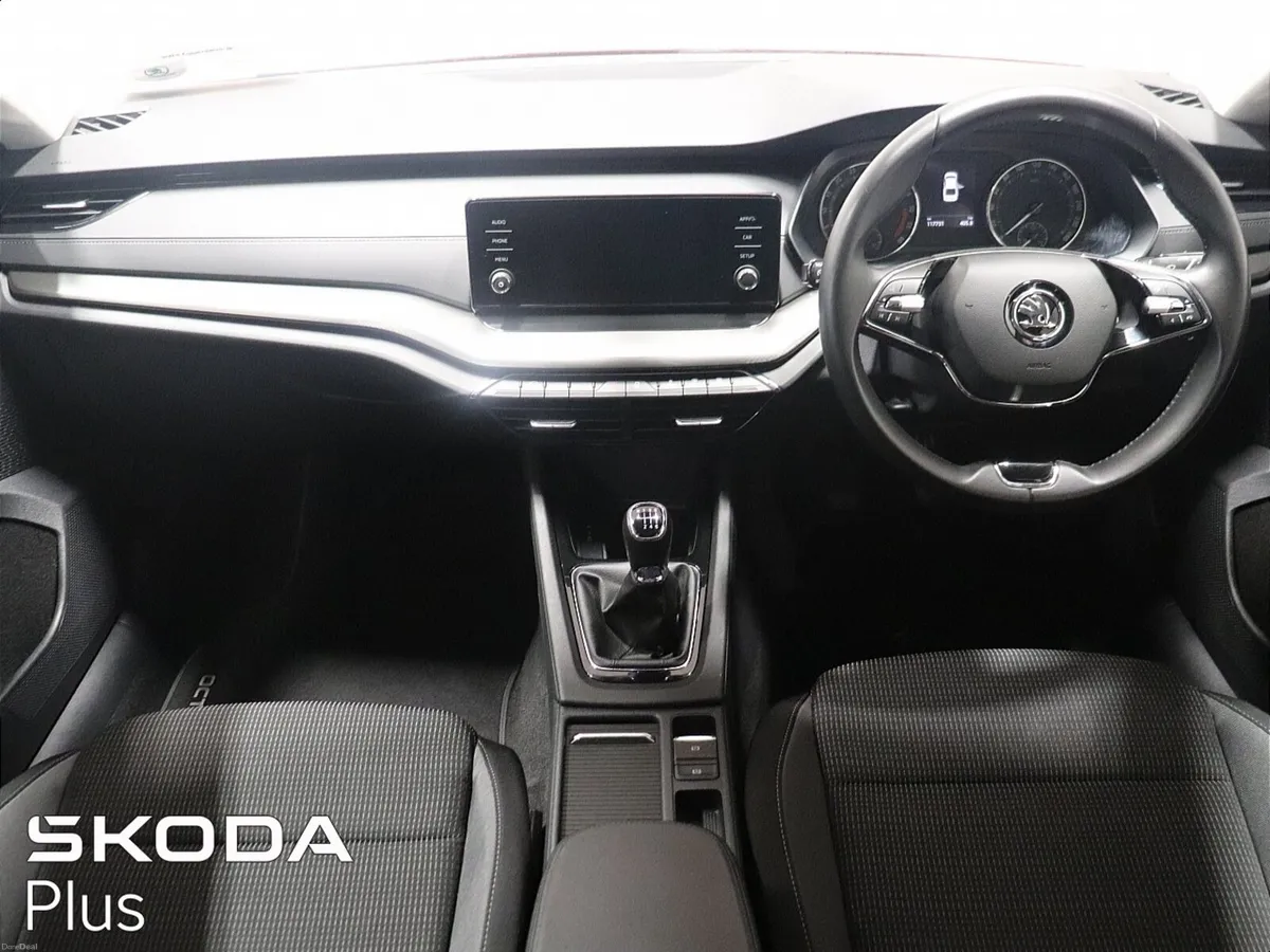 OCTAVIA AMB 2.0TDI 115HP - Image 2