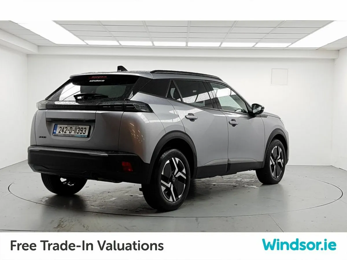 Peugeot 2008 1.2 Puretech 100bhp Allure - Image 3