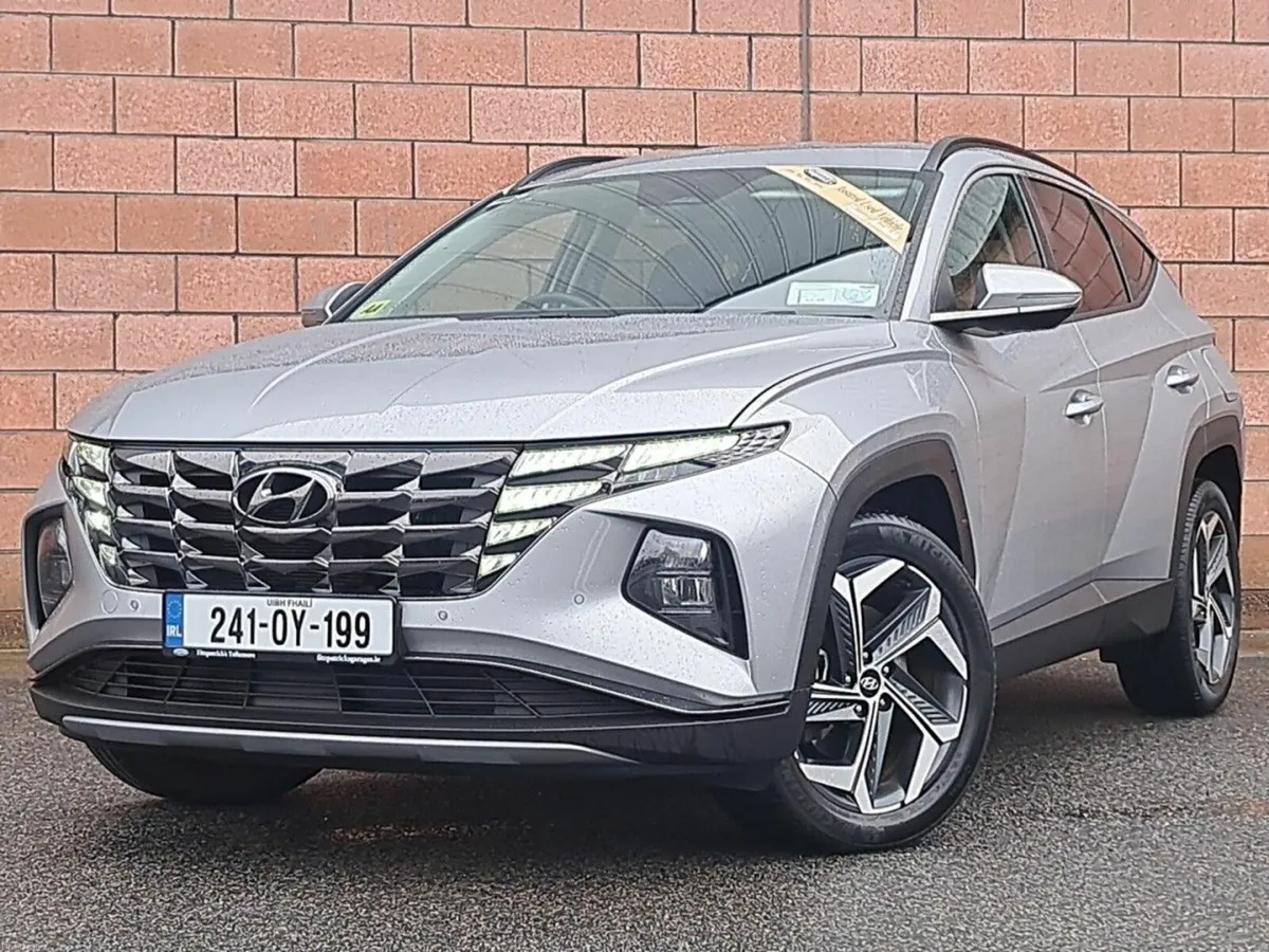 Hyundai Tucson Executive Plus Hybrid Automatic. - Image 2