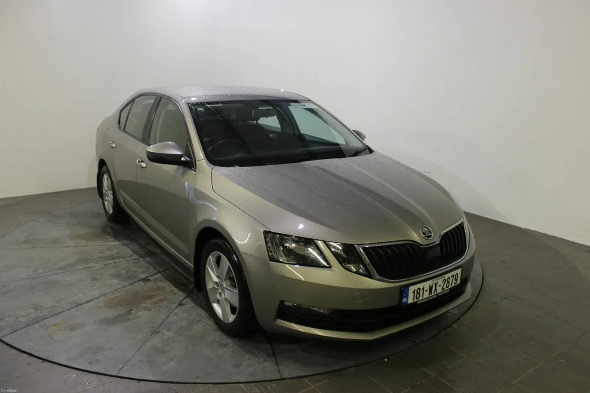 Skoda Octavia AMBITION 1.6TDI 115HP - TENDER 10 - - Image 1