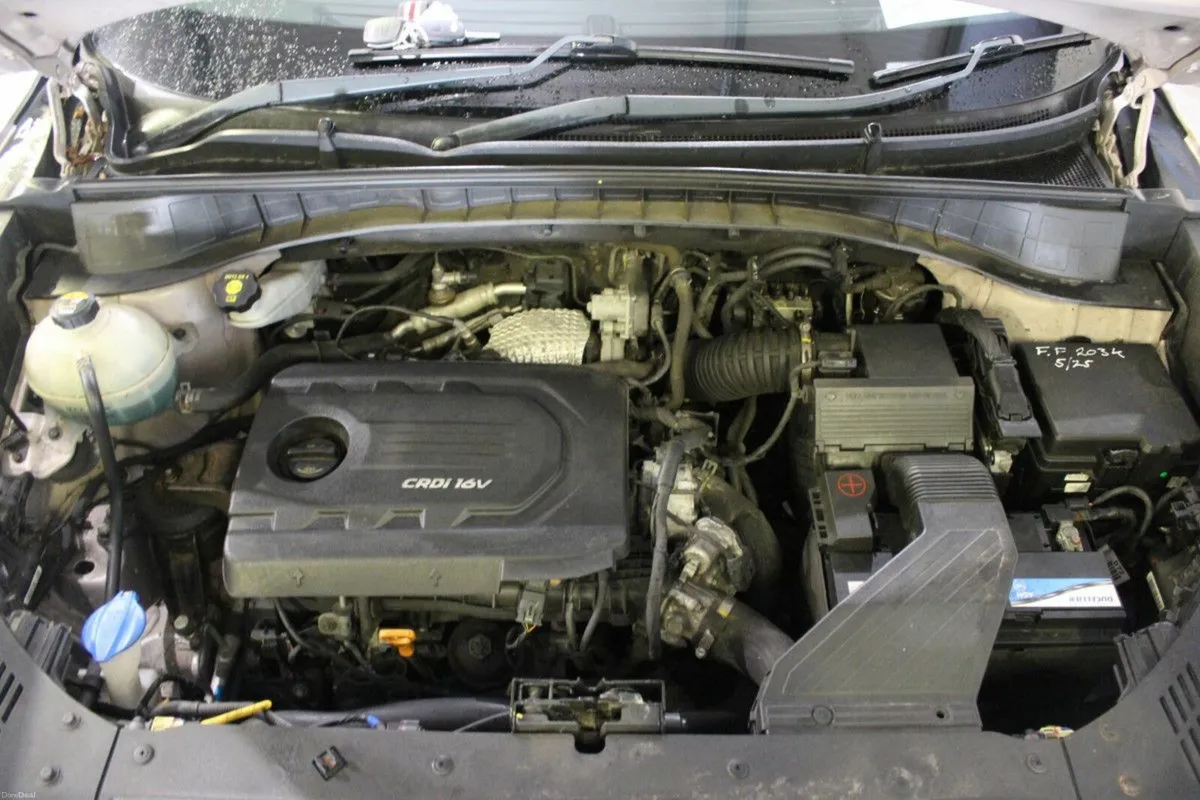 Hyundai Tucson 1.7 D Comfort - TENDER 1 - Image 4