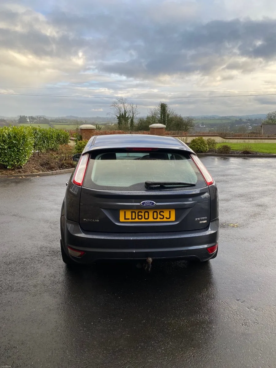 Ford Focus 2010 - Image 4