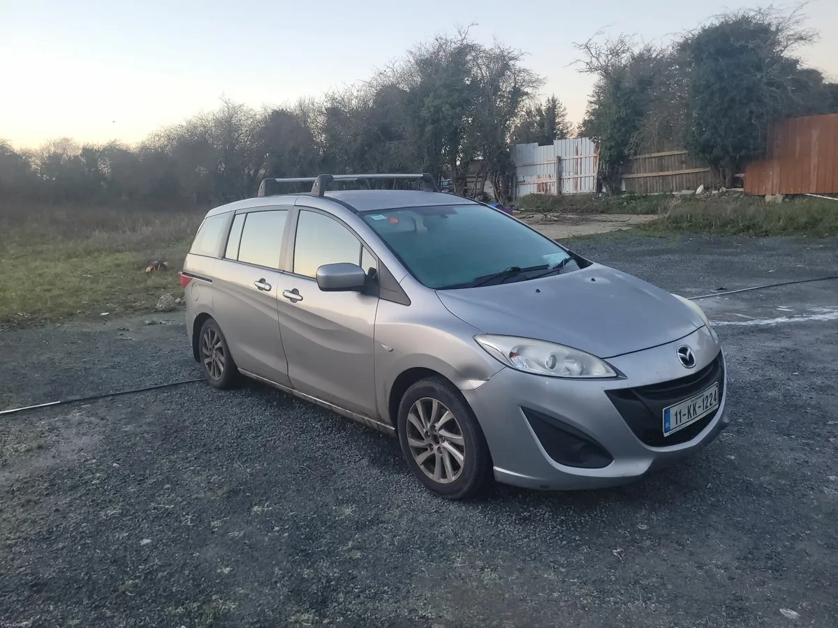Mazda5 2011 - Image 2