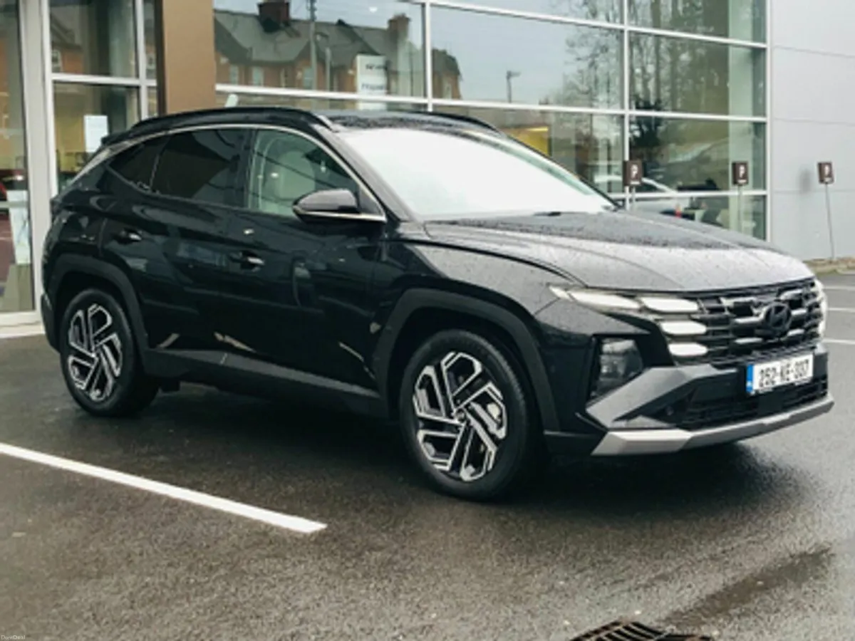 Hyundai Tucson Platinum 1.6 Plug-In Hybrid - Image 3