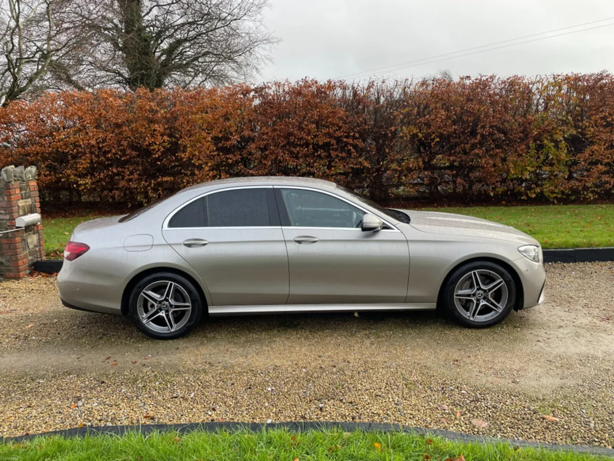 Mercedes-Benz E-Class AMG LINE D  AUTO SALOON 2.0 - Image 4
