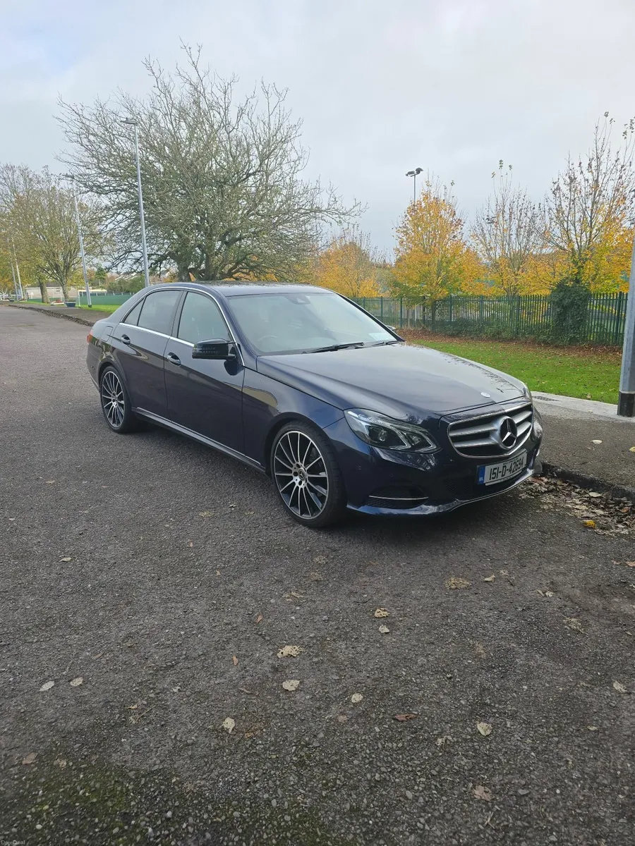 Mercedes-Benz E-Class 2015 - Image 1