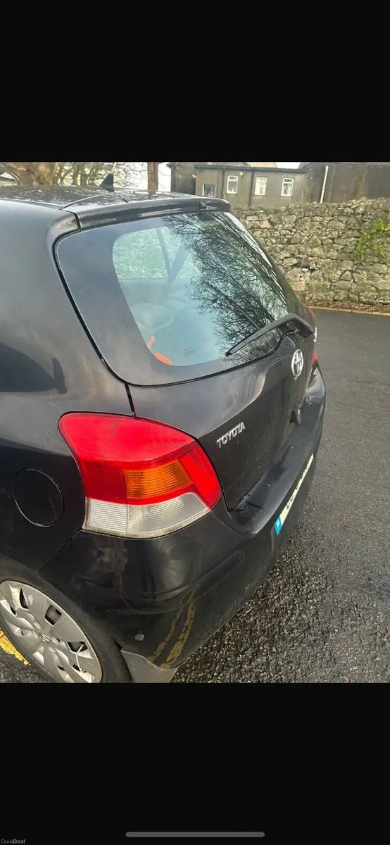 *Automatic Toyota Yaris 2009 - Image 4