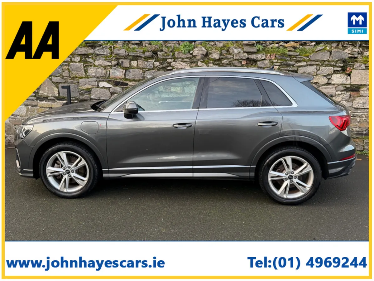 Audi Q3 GREAT SPEC//S LINE 45 TFSI E//LOW MILEAGE/ - Image 3
