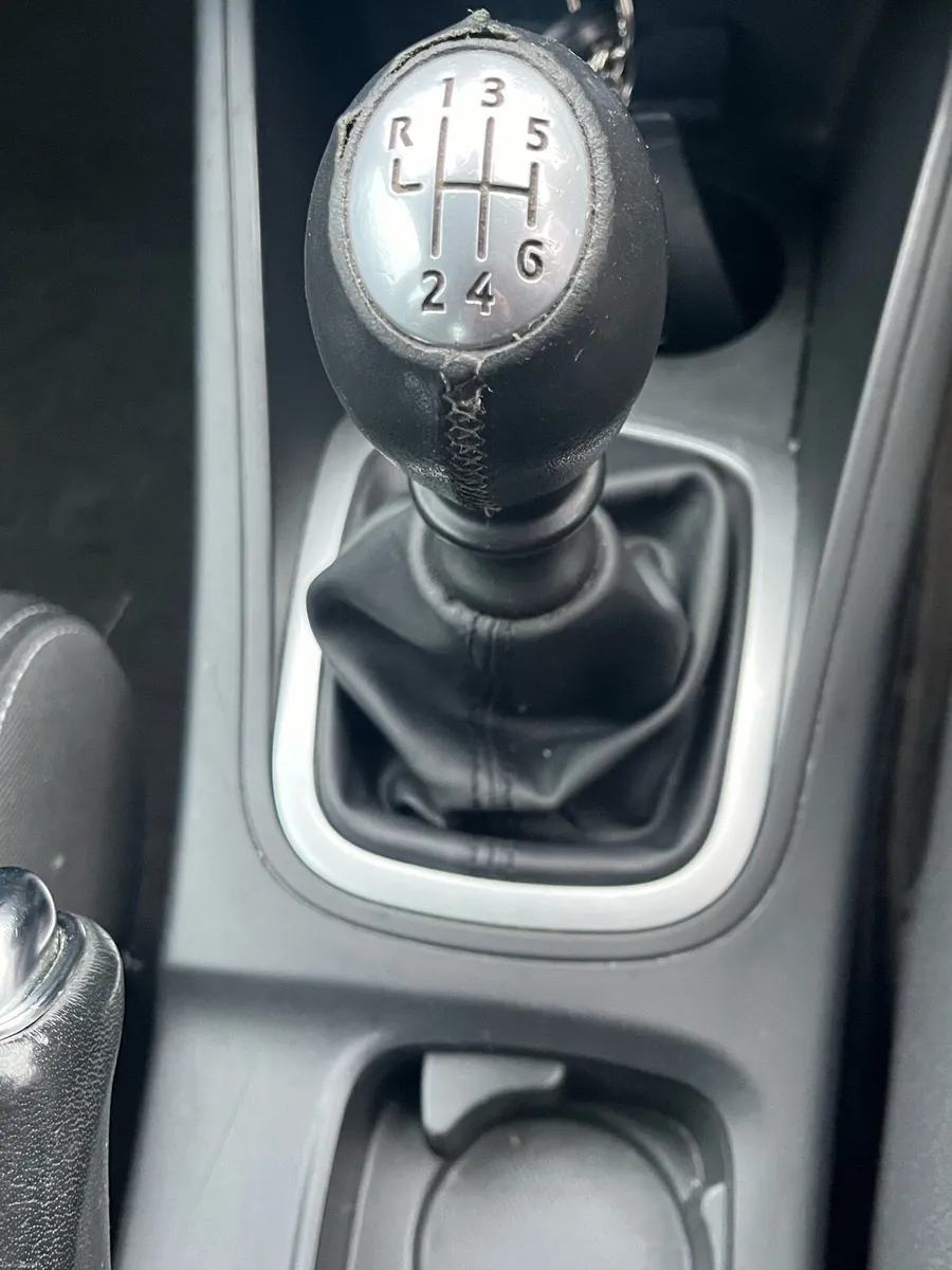 Renault Megan - Image 4