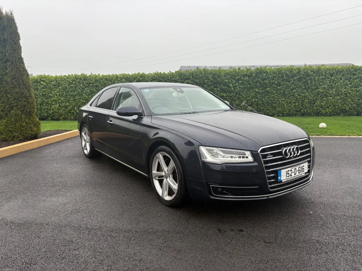 Audi A8 2015 - Image 3