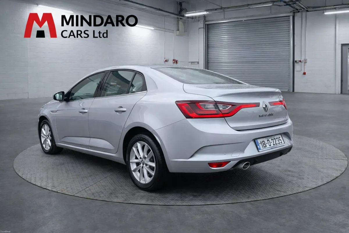 Renault Megane 2018//EXCELLENT CONDITION - Image 4