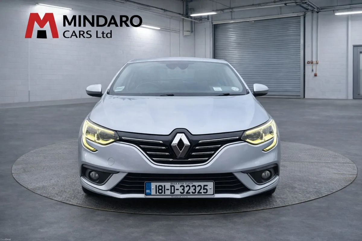 Renault Megane 2018//EXCELLENT CONDITION - Image 2