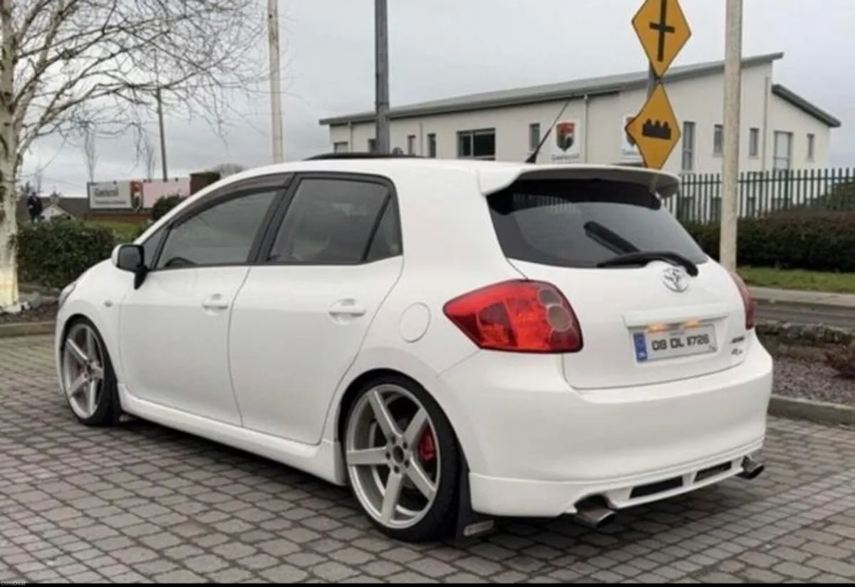 Toyota auris sr180 - Image 3