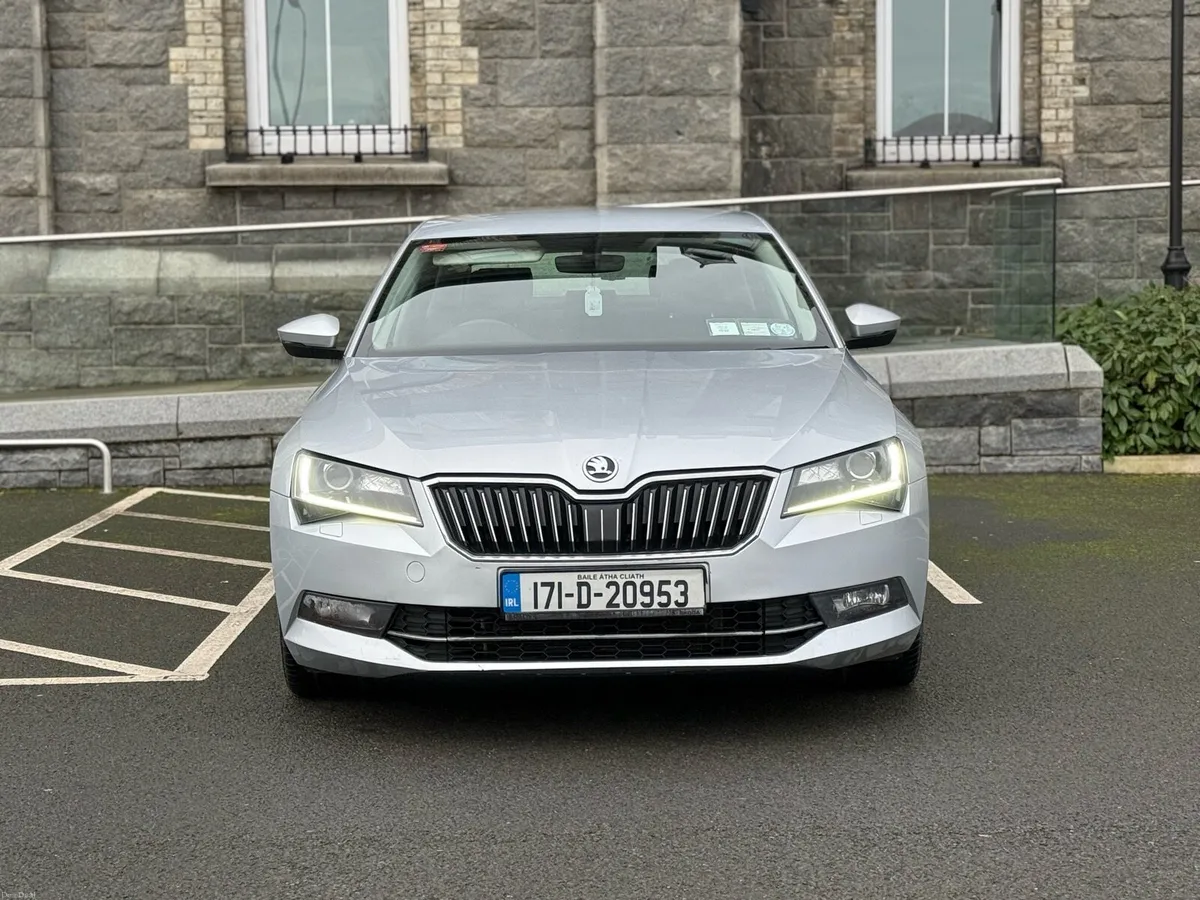 2017 Skoda superb 2.0 diesel - Image 1