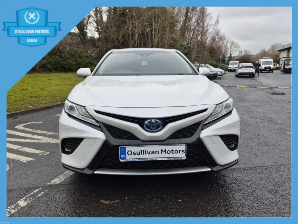Toyota Camry /2020/2.5 PETROL HYBRID/AUTOMATIC - Image 2