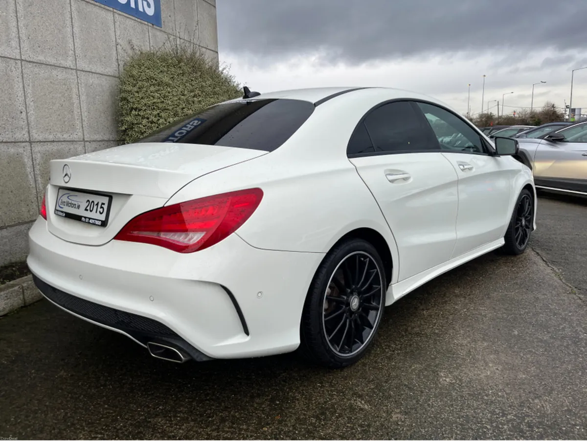 Mercedes-Benz CLA 180 AMG BLACK EDITION AUTOMATIC - Image 4