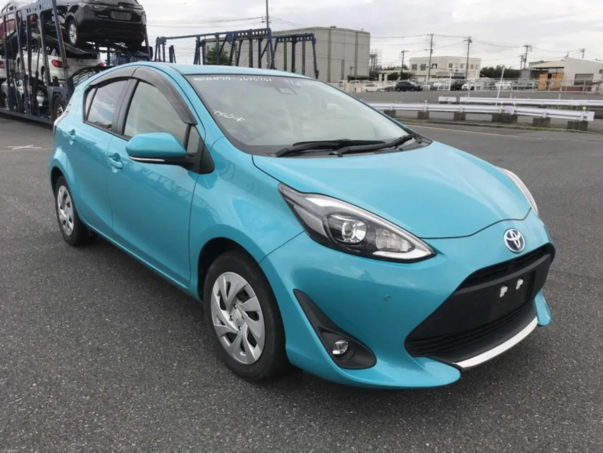 Toyota Aqua G AUTOMATIC HYBRID 1.5 PETROL //KEYLES