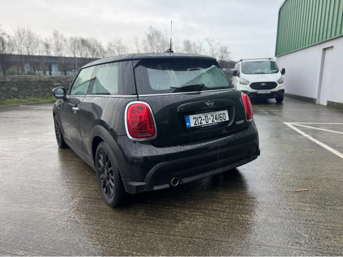 Mini Cooper CLASSIC CLS2 2DR COOPER - Image 4