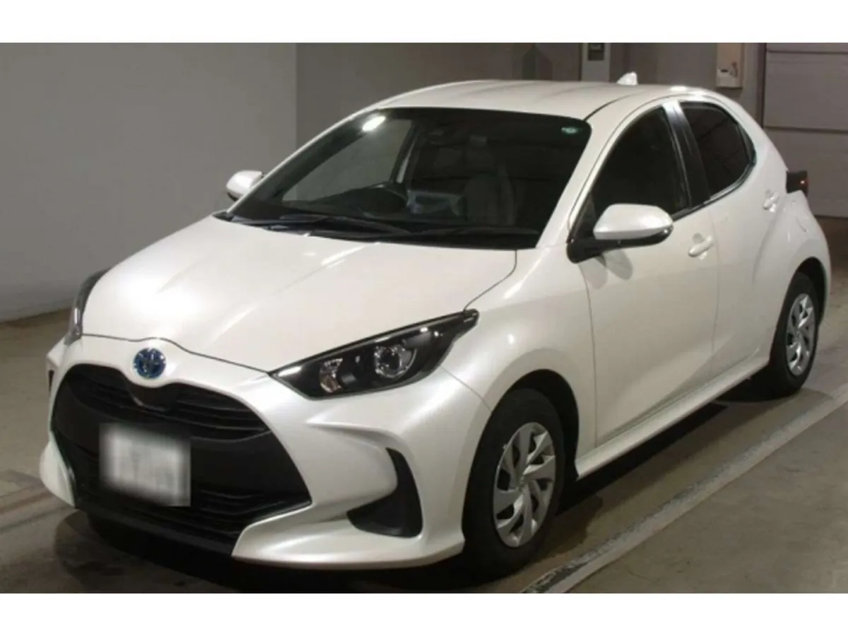 Toyota Yaris 1.5 Petrol Auto - Image 1