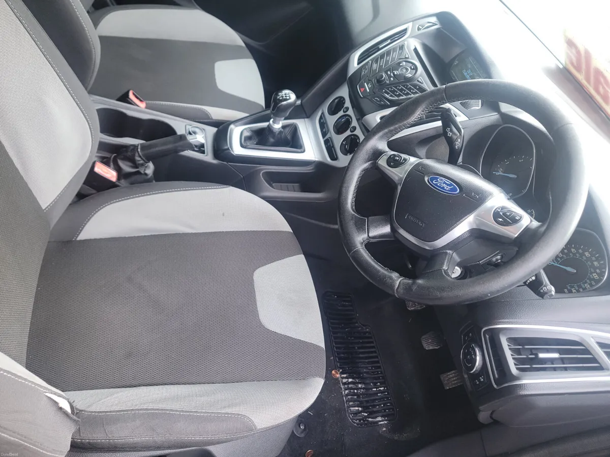 Ford Focus 2013 nct 1-27 call mark 085 2697260 - Image 4