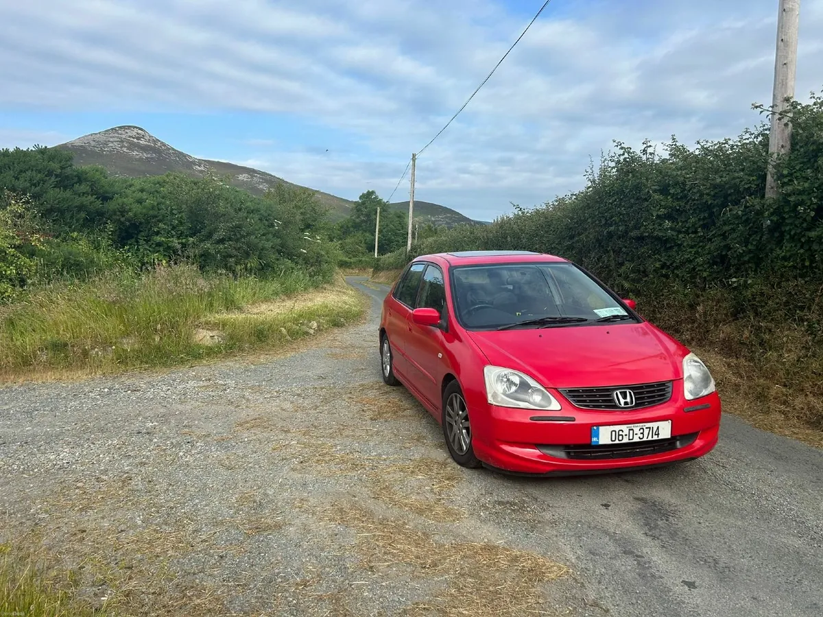 Honda Civic 2006 – (Low Mileage, Only 120,000 km) - Image 2
