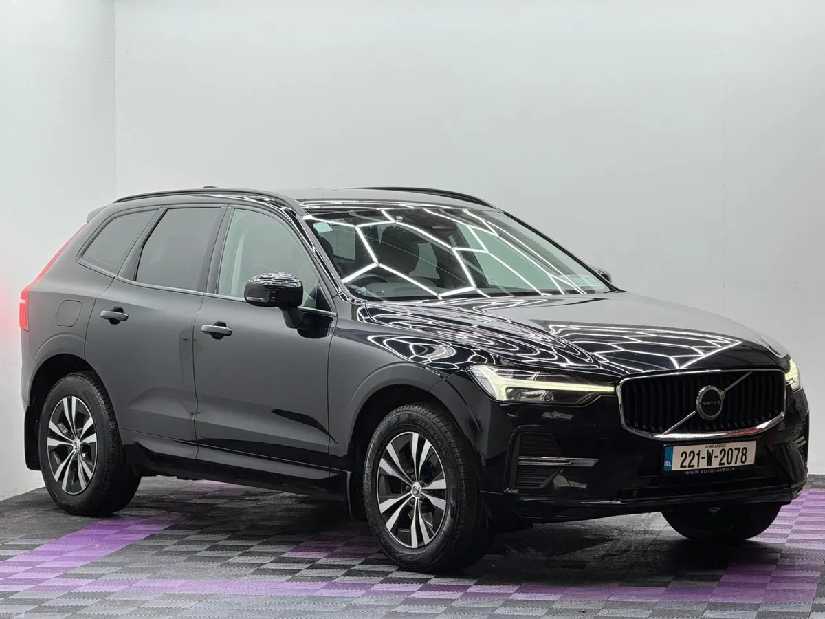 2022 Volvo XC60 2.0 Diesel, Automatic - Image 1