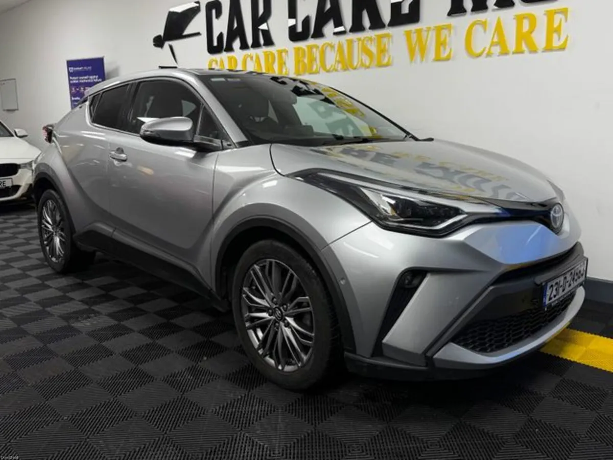 Toyota C-HR Hybrid SOL 4DR Auto - Image 2