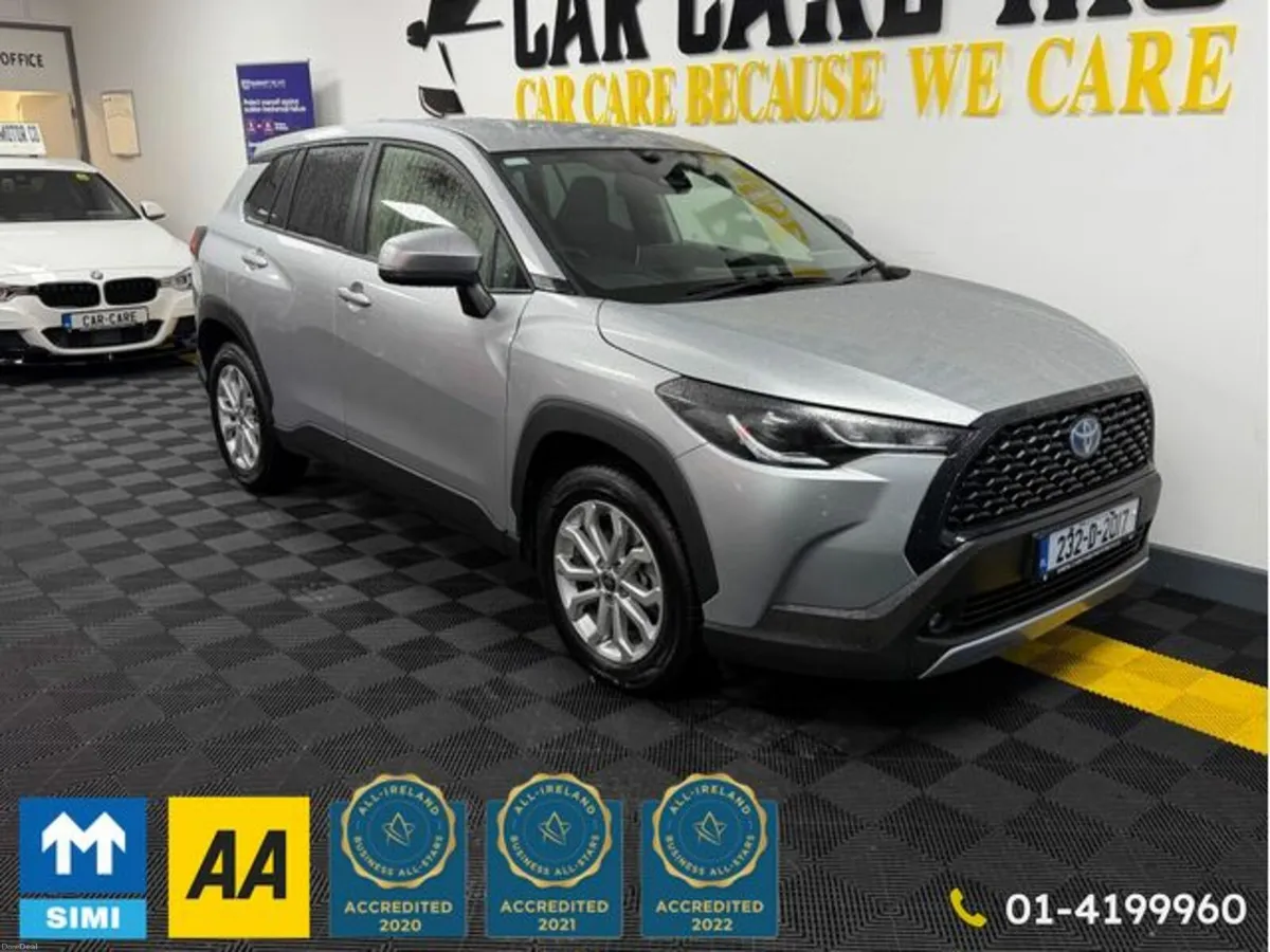 Toyota Corolla Cross Luna 1.8 4DR AUT - Image 1
