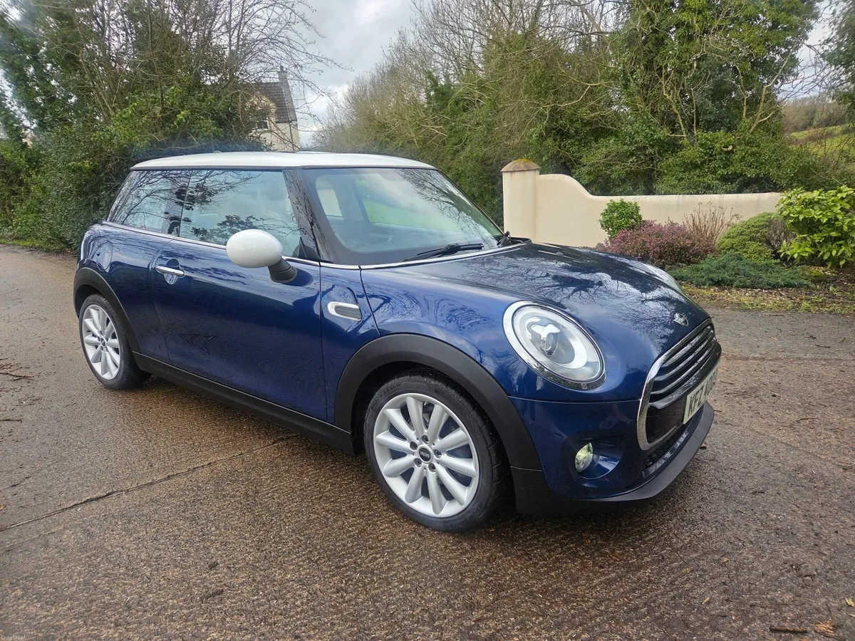 2017 MINI Hatch 1.5 Cooper 3dr Auto - Image 1