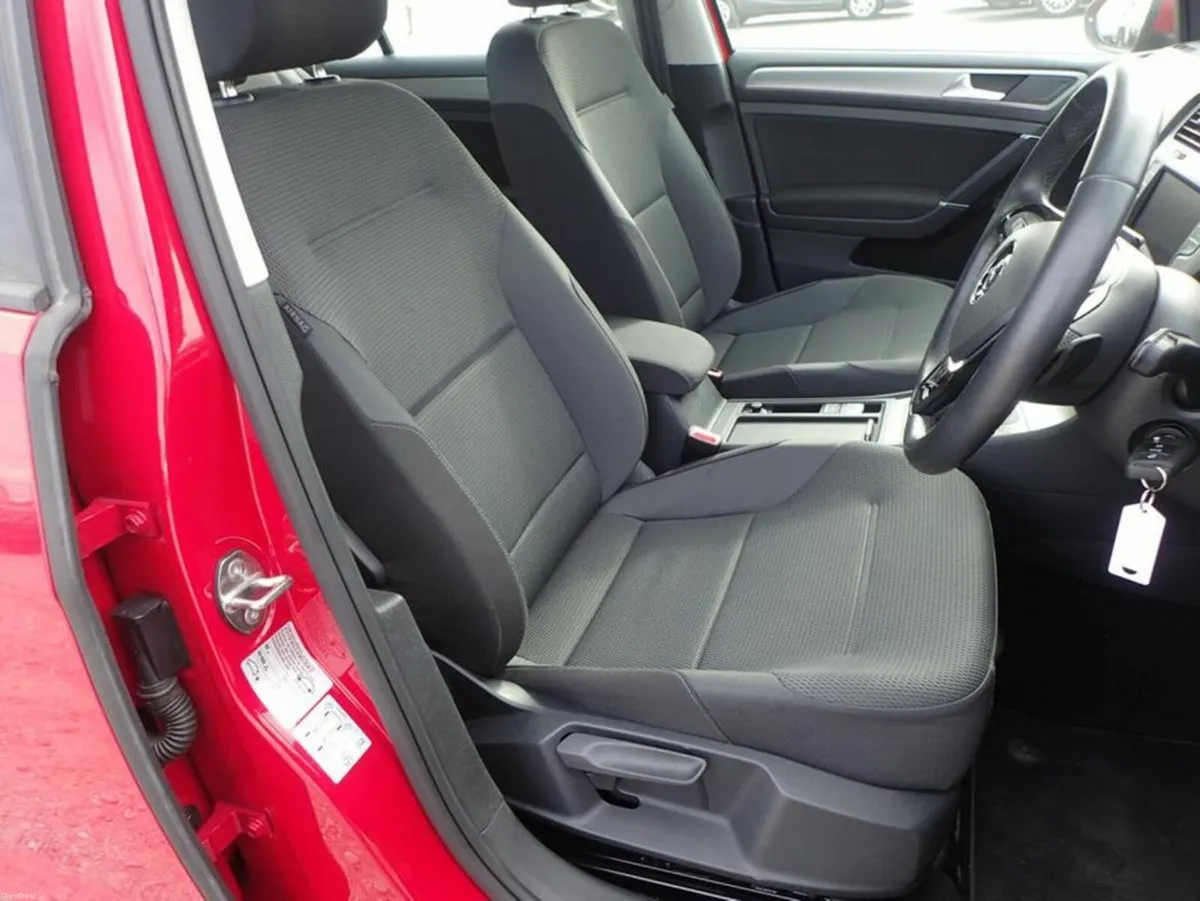 Volkswagen Golf 152 TSI Comfortline Blue Motion Te - Image 2