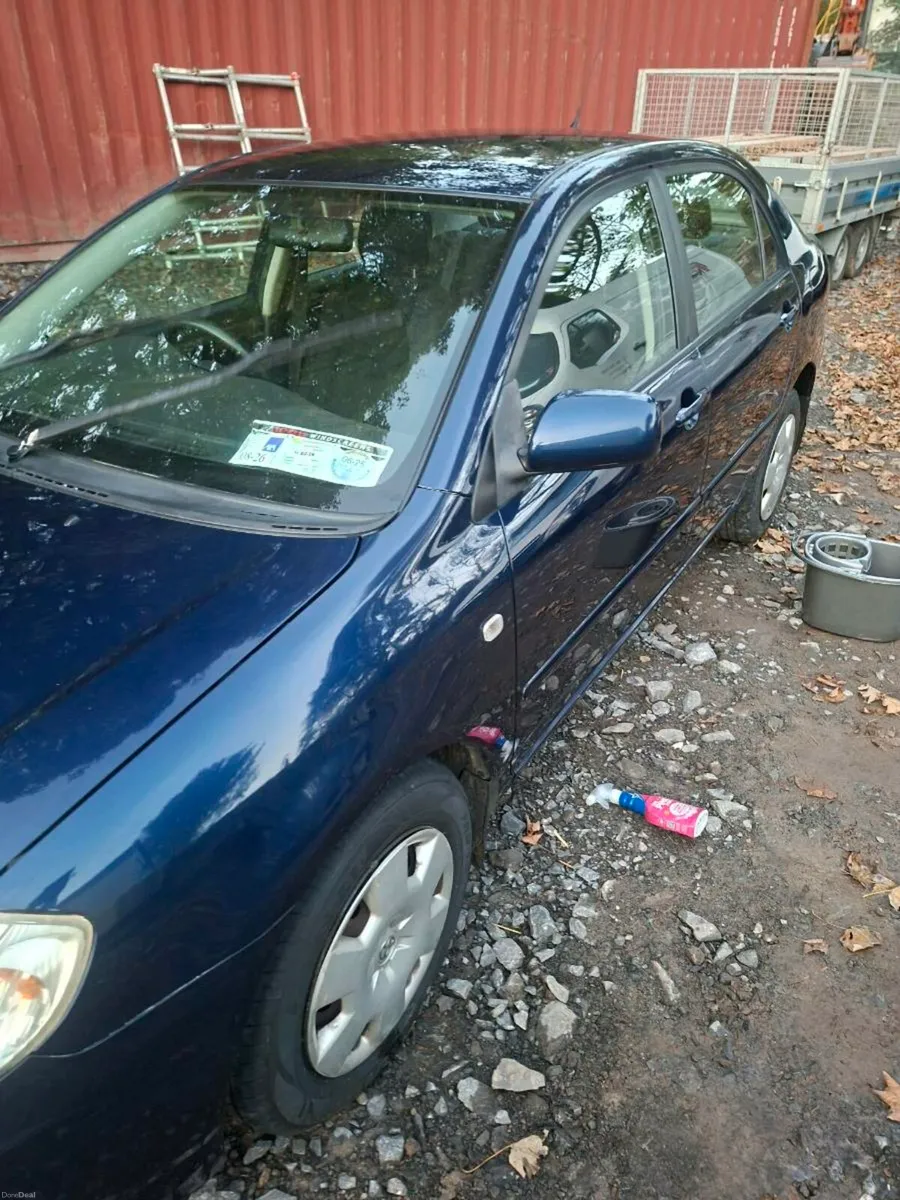 Toyota corolla saloon 2005 - Image 3