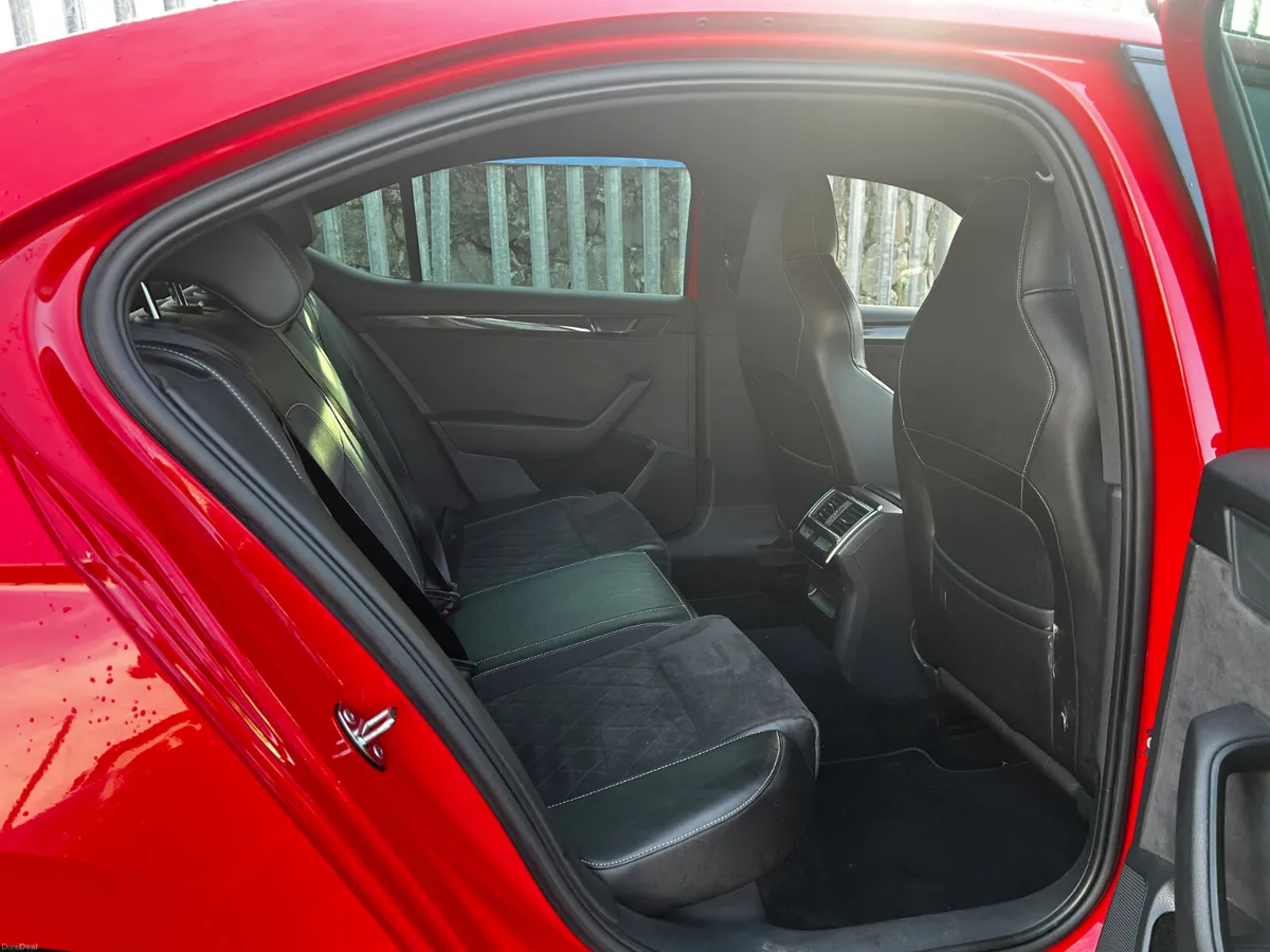 Skoda Superb Sportline TDI 150 HP 2017 - Image 4