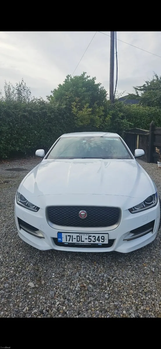 Jaguar XE 2017 - Image 2