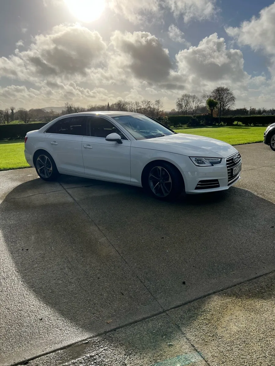 181D21020 Audi A4 Black Edition - Image 1