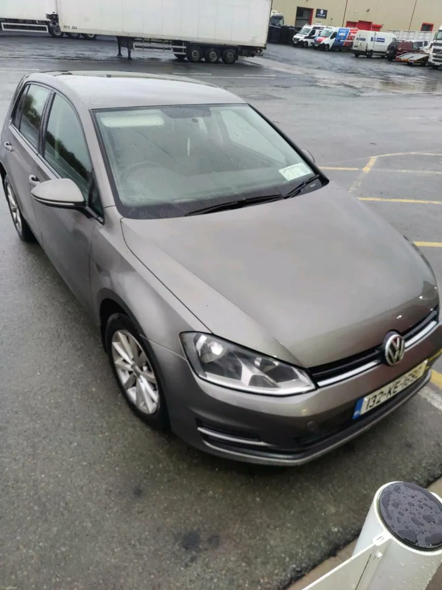 VW GOLF 1.6 TDI S BLUEMOTION - Image 2