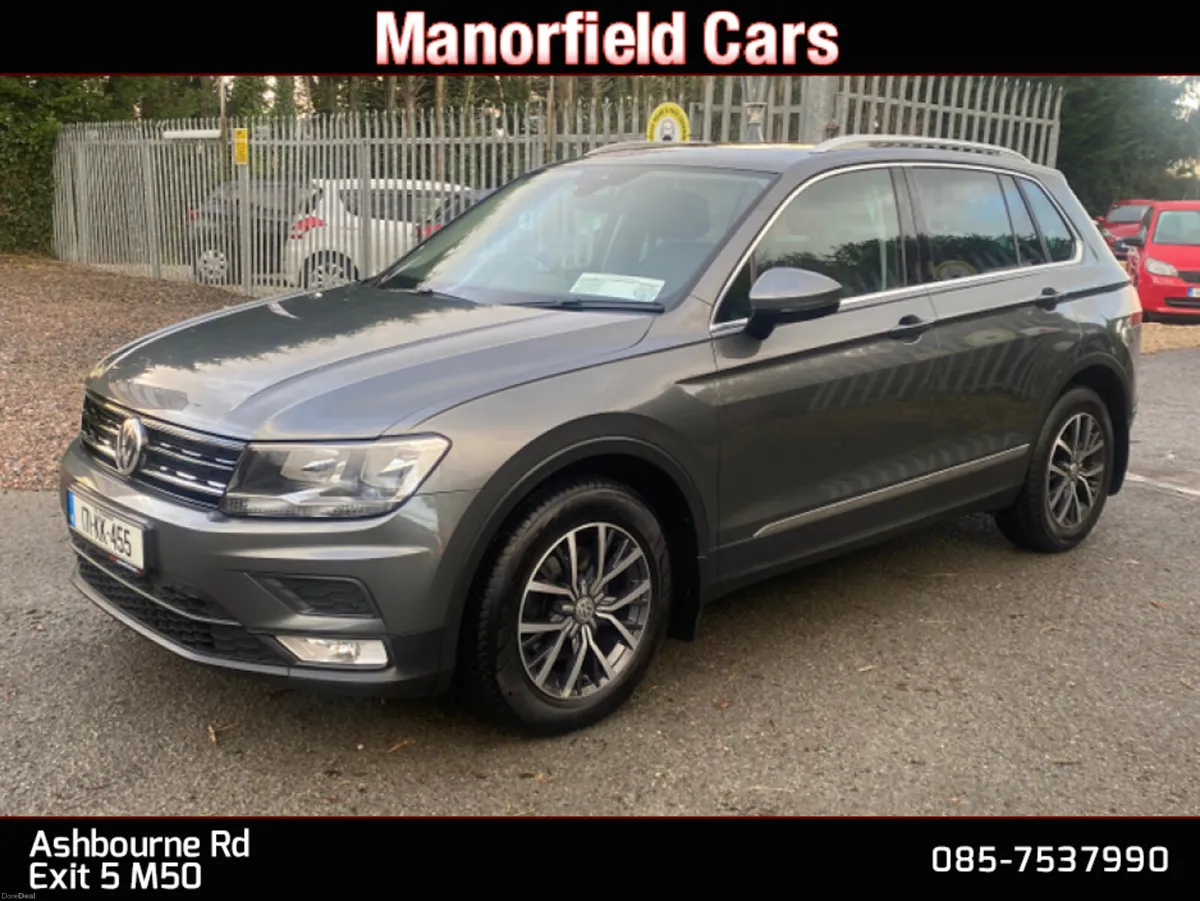 2017 Volkswagen Tiguan Comfortline 2.0 Diesel SUV - Image 4