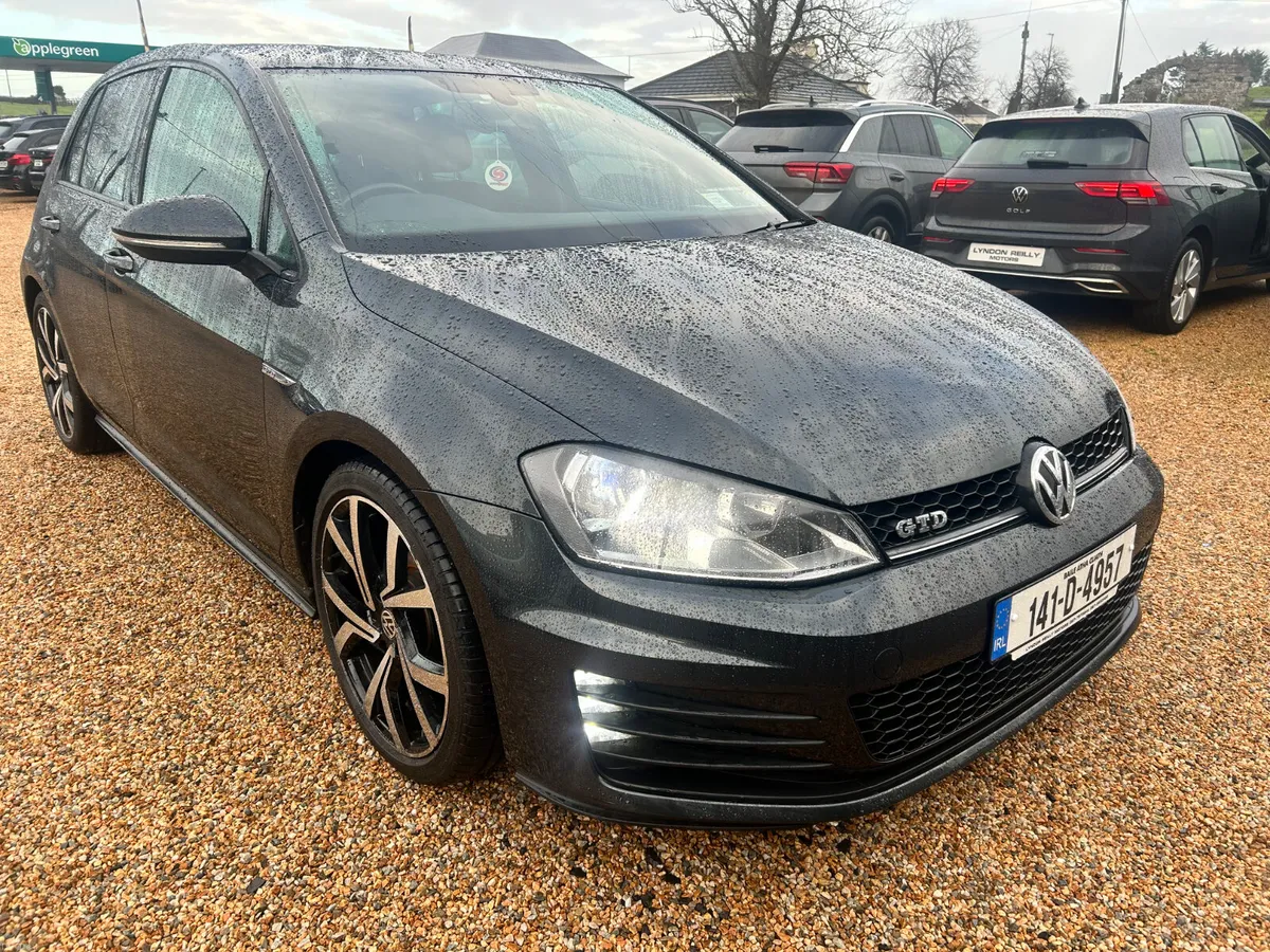 Volkswagen Golf 2014 - Image 1