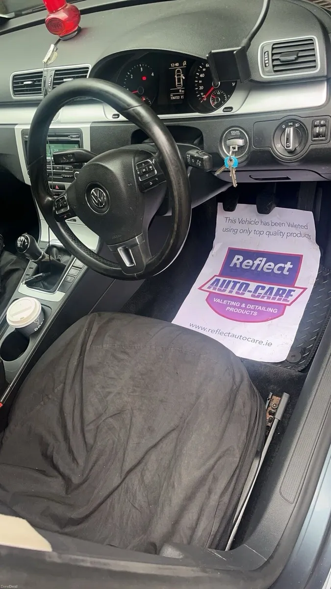 Volkswagen Passat 1.6 blue motion - Image 4