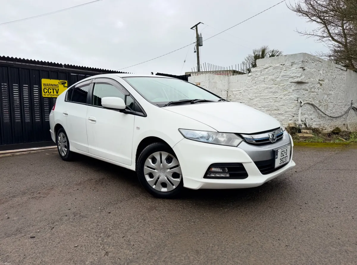 2015 HONDA INSIGHT. NEW NCT. AUTO 1.3L. MINT COND - Image 1