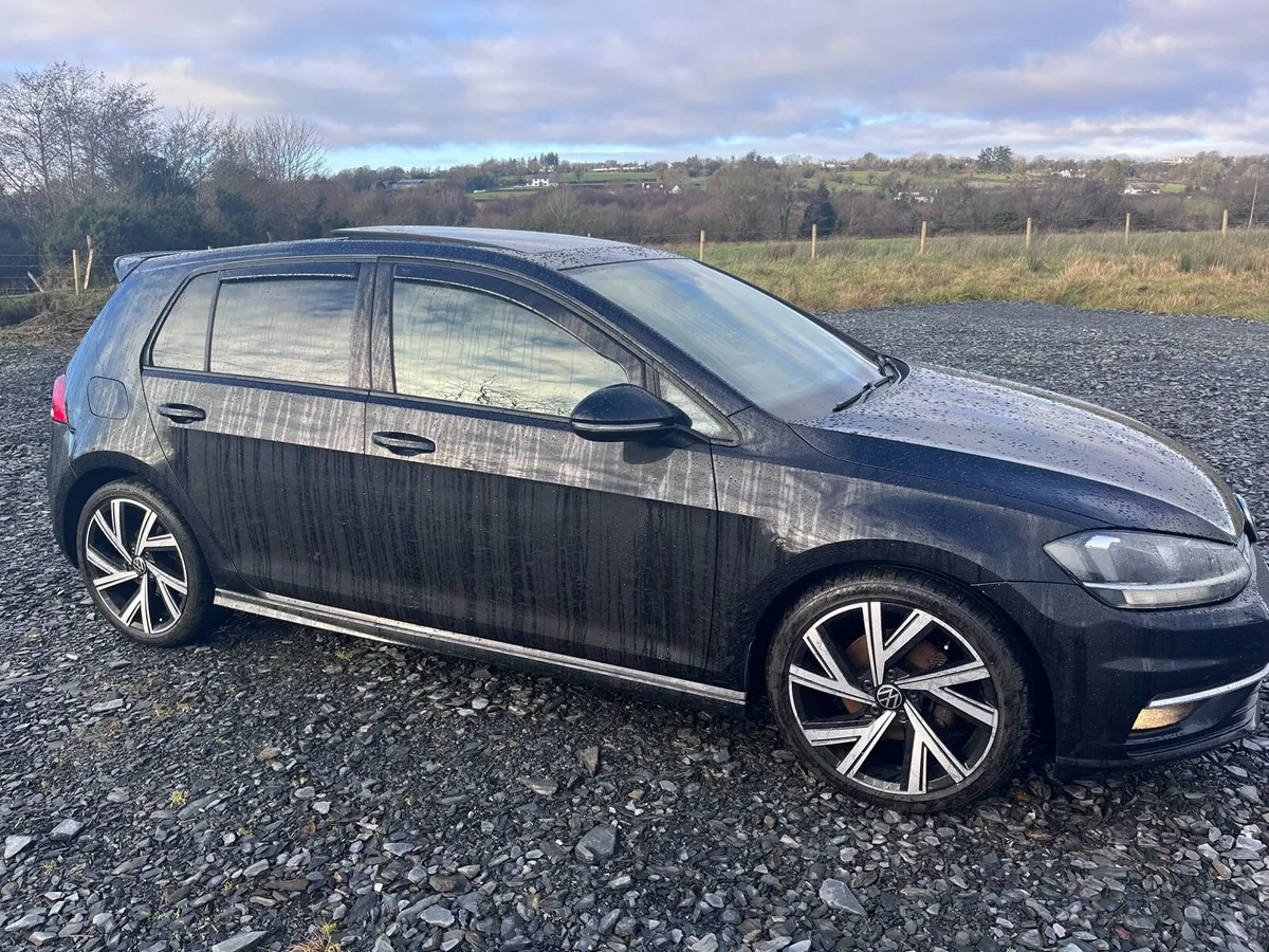 VW Golf 1.6 GT model with Sunroof 2017 - Image 3