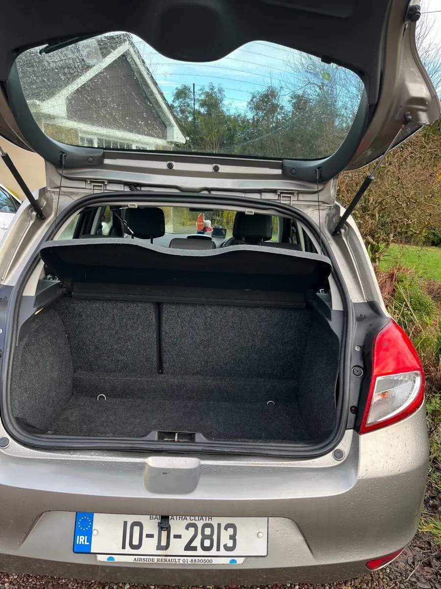 Renault Clio 2010 - Image 4