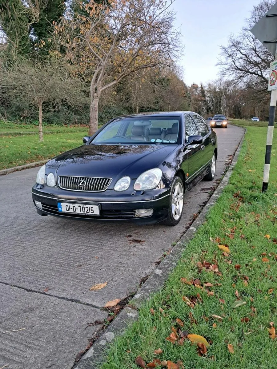 Lexus GS300 - Image 1