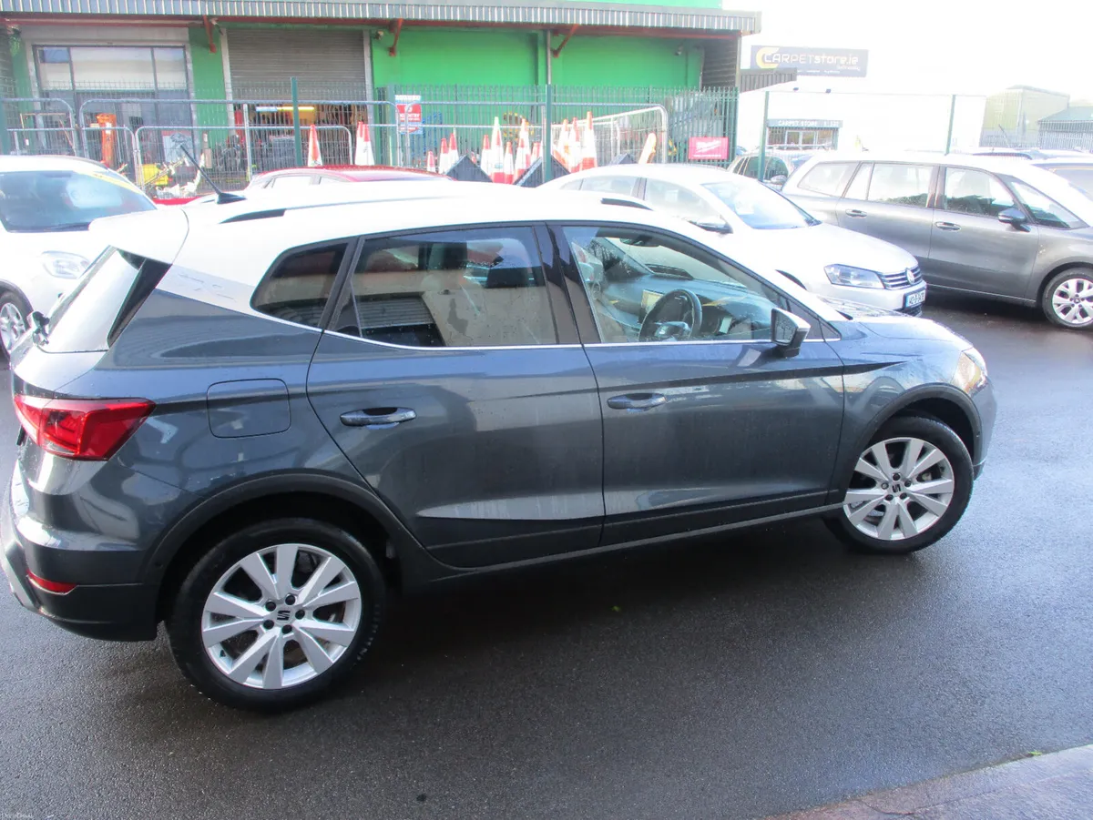 SEAT Arona  Automatic 1.0 tsi 2023 - Image 4