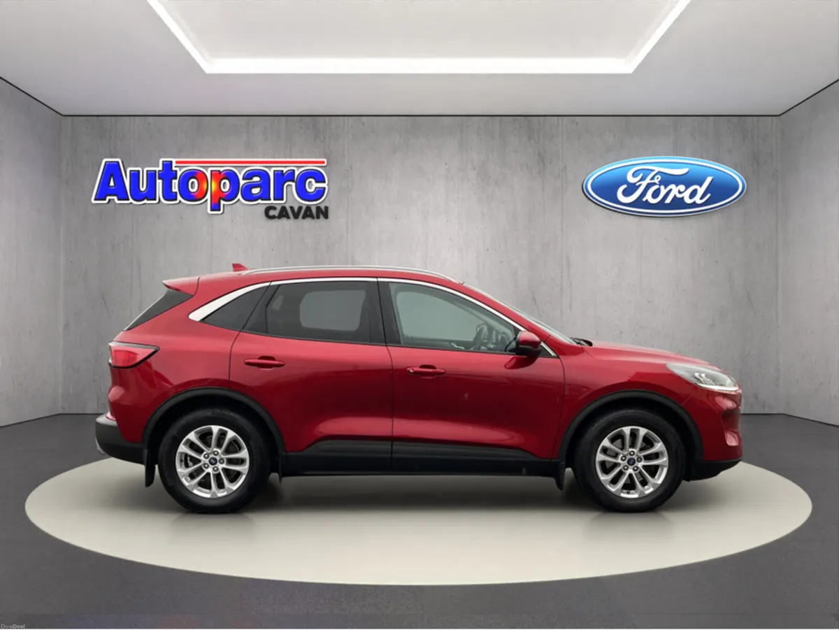 Ford Kuga TITANIUM 1.5 TD 120 S6.2 M6 F 4DR - Image 2
