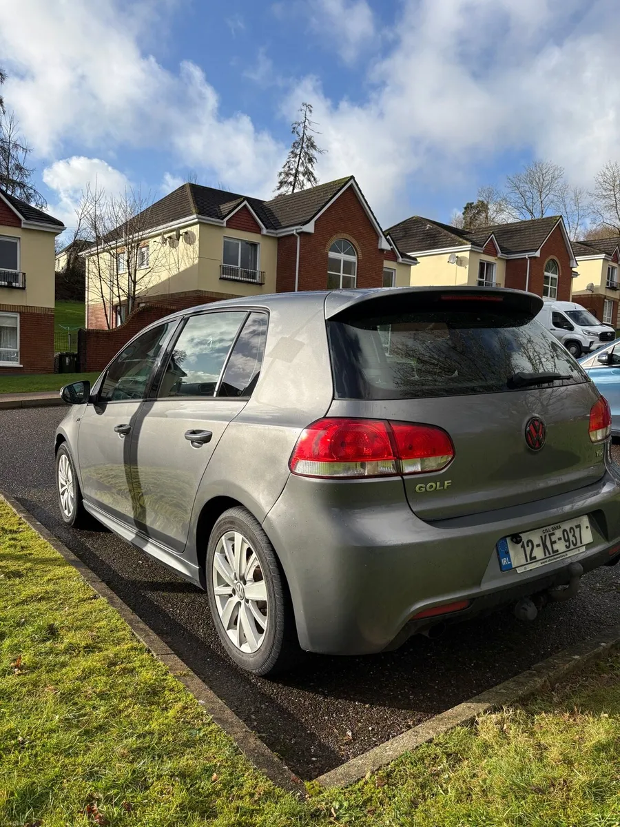 2012 Volkswagen Golf - Image 3