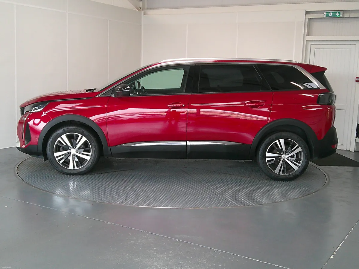 Peugeot 5008 2022 - Image 4