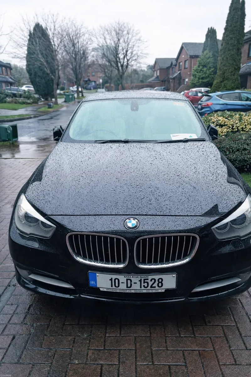 BMW 530d GT | Pan Roof | High Spec | NCT 11/26 - Image 3