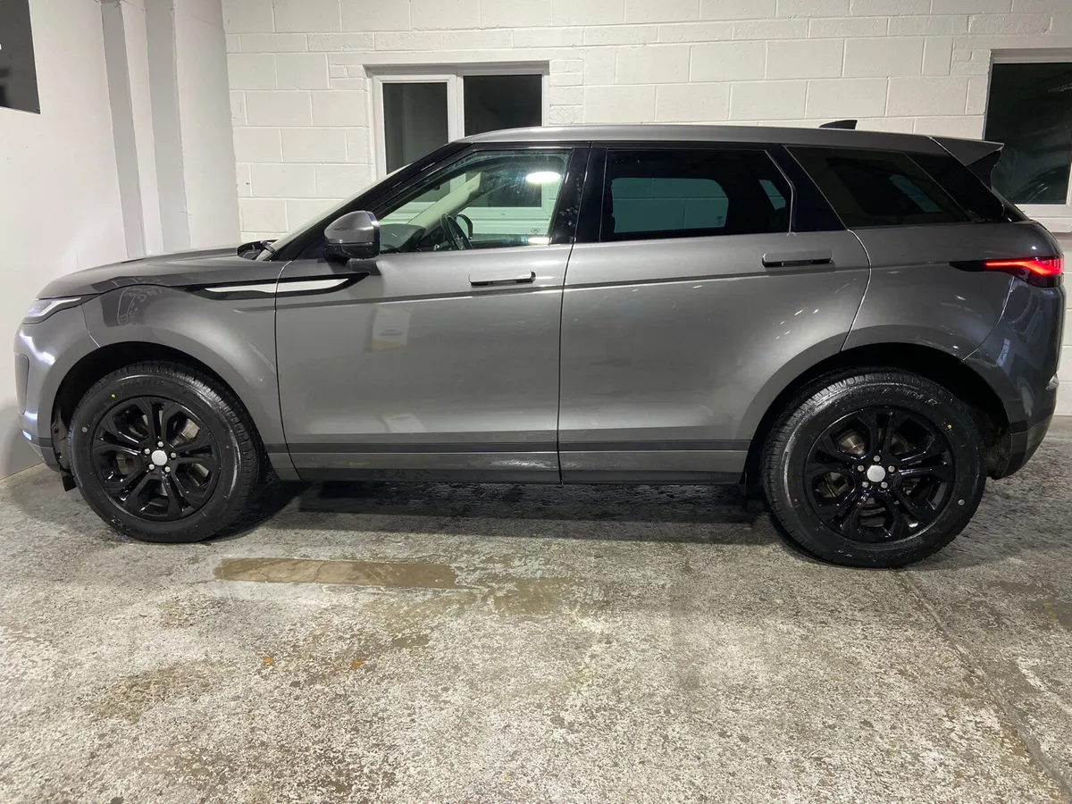 Land Rover Range Rover Evoque 2019 AUTOMATIC NEW S - Image 3