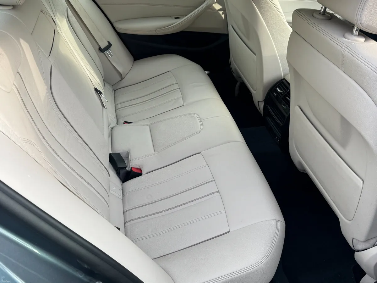 2021 BMW 520D SE 1 Owner - Image 4