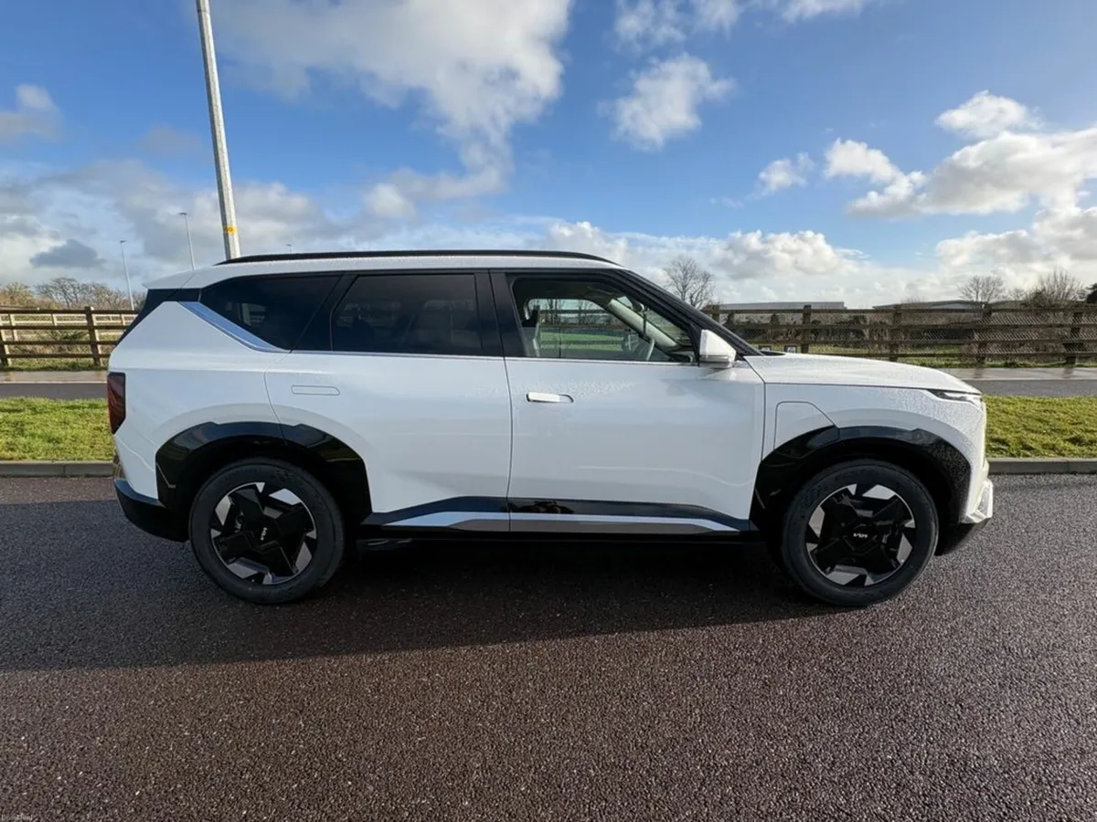 Kia EV5 EV5 EARTH 2, 81KW BATTERY, 7 YEAR WARRANTY - Image 3